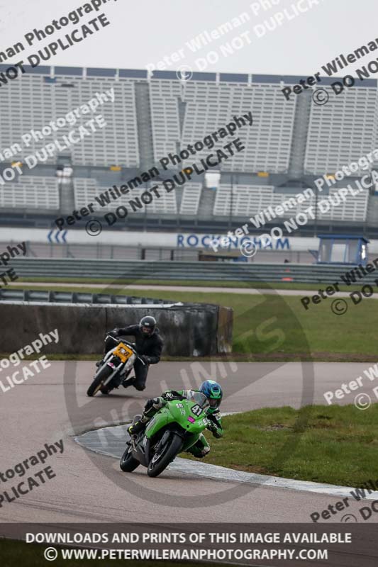 Rockingham no limits trackday;enduro digital images;event digital images;eventdigitalimages;no limits trackdays;peter wileman photography;racing digital images;rockingham raceway northamptonshire;rockingham trackday photographs;trackday digital images;trackday photos