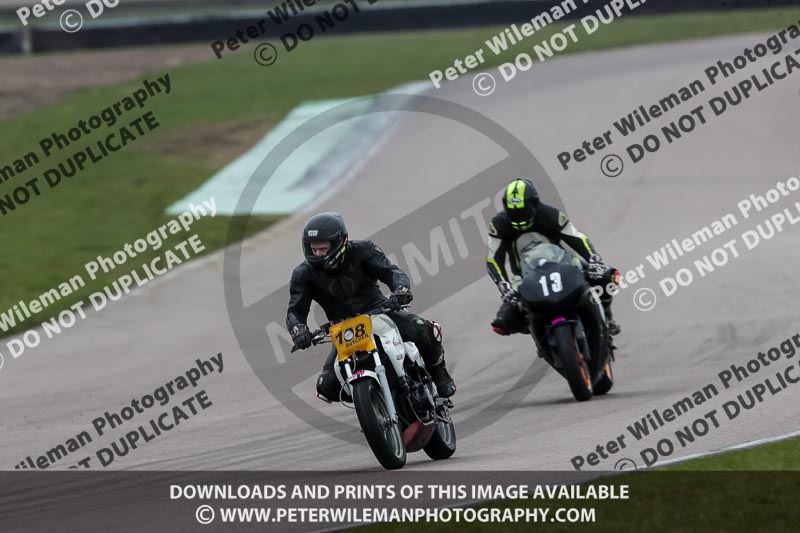 Rockingham no limits trackday;enduro digital images;event digital images;eventdigitalimages;no limits trackdays;peter wileman photography;racing digital images;rockingham raceway northamptonshire;rockingham trackday photographs;trackday digital images;trackday photos
