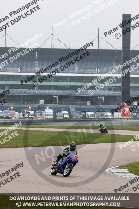 Rockingham no limits trackday;enduro digital images;event digital images;eventdigitalimages;no limits trackdays;peter wileman photography;racing digital images;rockingham raceway northamptonshire;rockingham trackday photographs;trackday digital images;trackday photos