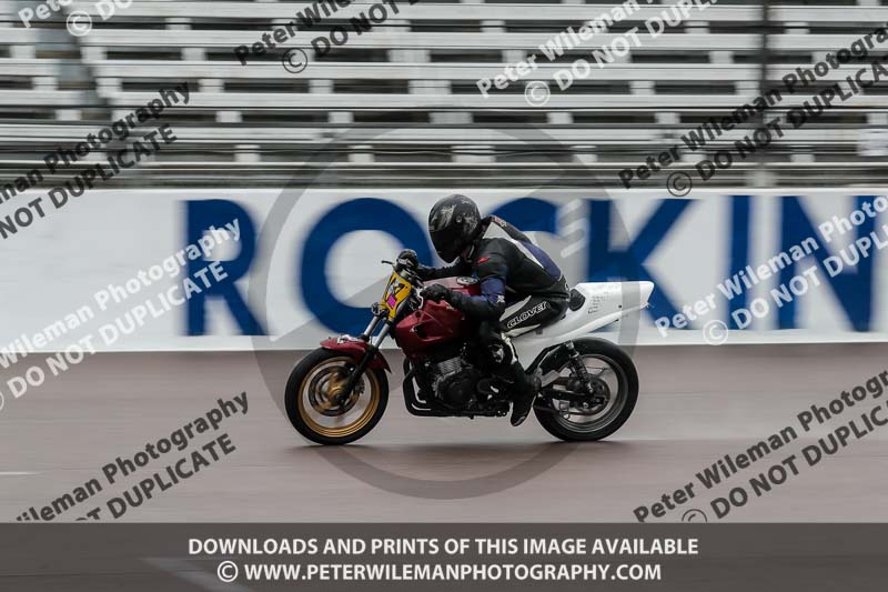 Rockingham no limits trackday;enduro digital images;event digital images;eventdigitalimages;no limits trackdays;peter wileman photography;racing digital images;rockingham raceway northamptonshire;rockingham trackday photographs;trackday digital images;trackday photos