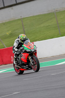 donington-no-limits-trackday;donington-park-photographs;donington-trackday-photographs;no-limits-trackdays;peter-wileman-photography;trackday-digital-images;trackday-photos
