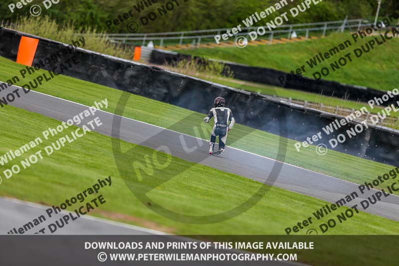 PJM Photography;anglesey;brands hatch;cadwell park;croft;donington park;enduro digital images;event digital images;eventdigitalimages;mallory;no limits;oltonpark April 2018;oulton park;peter wileman photography;racing digital images;silverstone;snetterton;trackday digital images;trackday photos;vmcc banbury run;welsh 2 day enduro