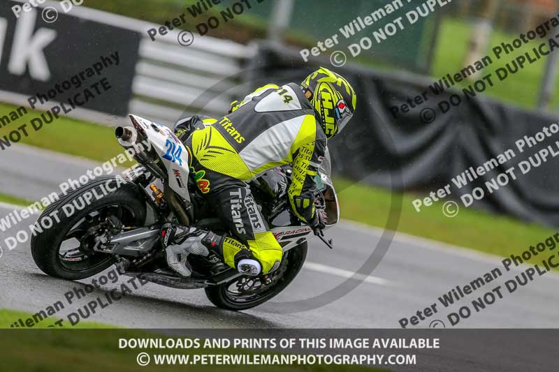 PJM Photography;anglesey;brands hatch;cadwell park;croft;donington park;enduro digital images;event digital images;eventdigitalimages;mallory;no limits;oltonpark April 2018;oulton park;peter wileman photography;racing digital images;silverstone;snetterton;trackday digital images;trackday photos;vmcc banbury run;welsh 2 day enduro
