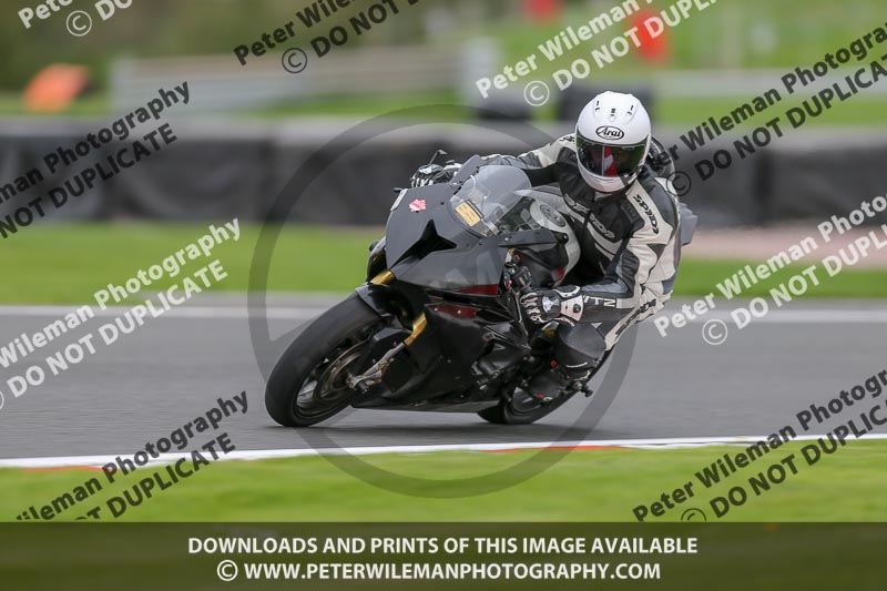 PJ Motorsport;oltonpark April 2018