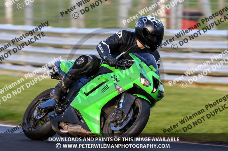 brands hatch photographs;brands no limits trackday;cadwell trackday photographs;enduro digital images;event digital images;eventdigitalimages;no limits trackdays;peter wileman photography;racing digital images;trackday digital images;trackday photos