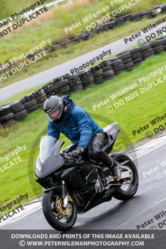 Three Sisters;Three Sisters photographs;Three Sisters trackday photographs;enduro digital images;event digital images;eventdigitalimages;lydden no limits trackday;no limits trackdays;peter wileman photography;racing digital images;trackday digital images;trackday photos