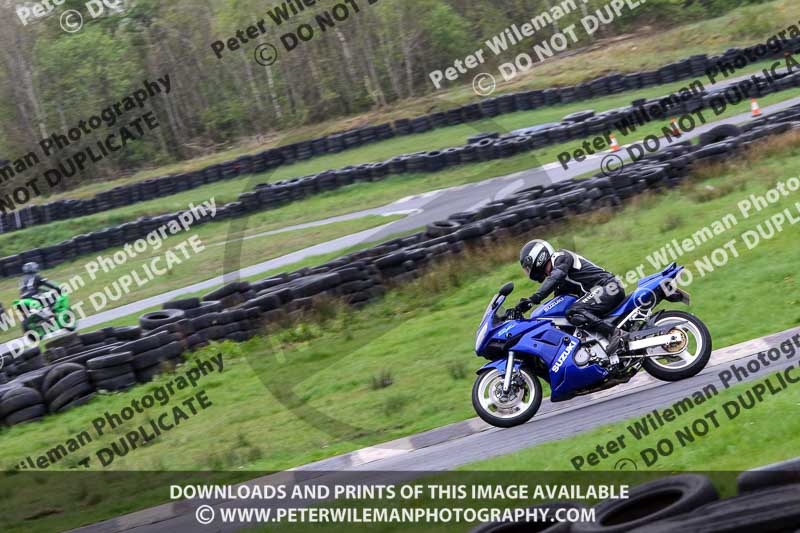Three Sisters;Three Sisters photographs;Three Sisters trackday photographs;enduro digital images;event digital images;eventdigitalimages;lydden no limits trackday;no limits trackdays;peter wileman photography;racing digital images;trackday digital images;trackday photos
