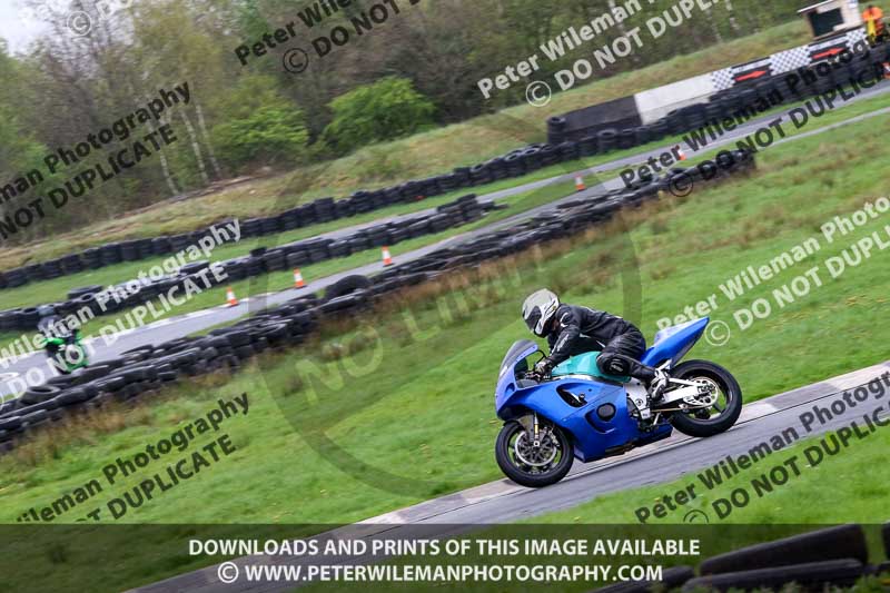 Three Sisters;Three Sisters photographs;Three Sisters trackday photographs;enduro digital images;event digital images;eventdigitalimages;lydden no limits trackday;no limits trackdays;peter wileman photography;racing digital images;trackday digital images;trackday photos
