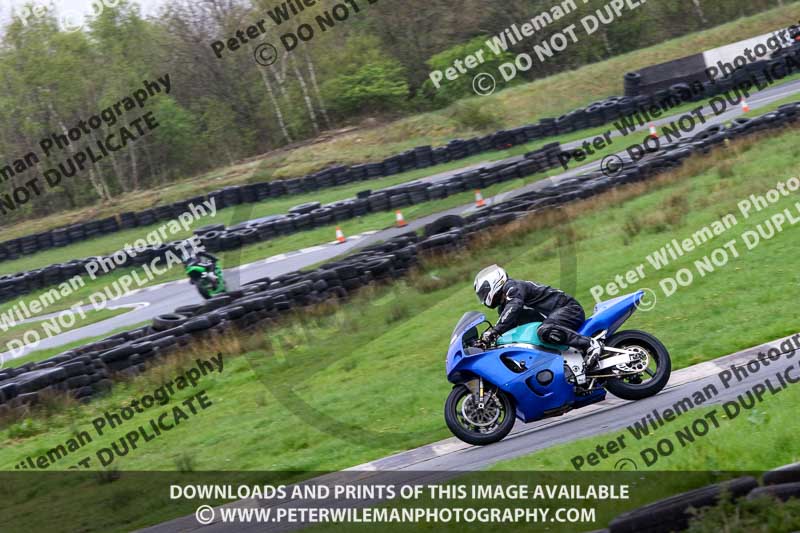 Three Sisters;Three Sisters photographs;Three Sisters trackday photographs;enduro digital images;event digital images;eventdigitalimages;lydden no limits trackday;no limits trackdays;peter wileman photography;racing digital images;trackday digital images;trackday photos