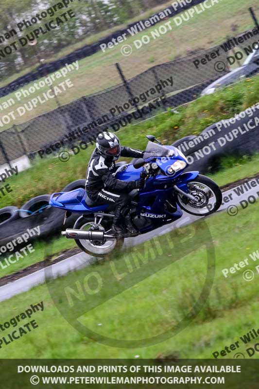 Three Sisters;Three Sisters photographs;Three Sisters trackday photographs;enduro digital images;event digital images;eventdigitalimages;lydden no limits trackday;no limits trackdays;peter wileman photography;racing digital images;trackday digital images;trackday photos