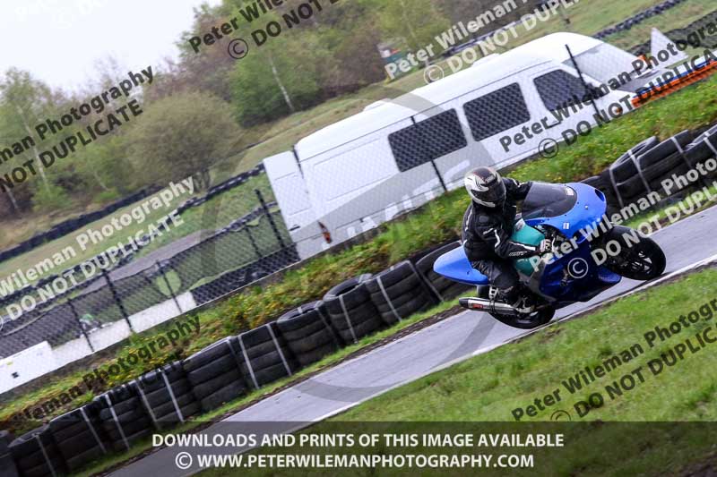 Three Sisters;Three Sisters photographs;Three Sisters trackday photographs;enduro digital images;event digital images;eventdigitalimages;lydden no limits trackday;no limits trackdays;peter wileman photography;racing digital images;trackday digital images;trackday photos