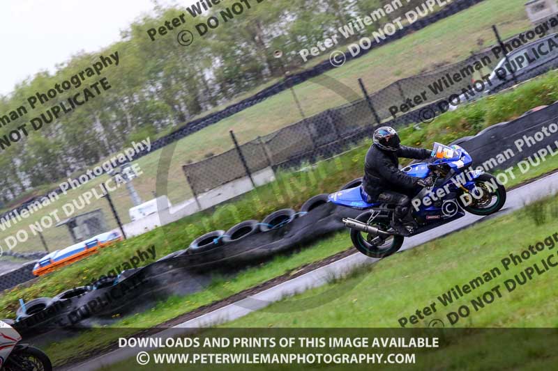 Three Sisters;Three Sisters photographs;Three Sisters trackday photographs;enduro digital images;event digital images;eventdigitalimages;lydden no limits trackday;no limits trackdays;peter wileman photography;racing digital images;trackday digital images;trackday photos
