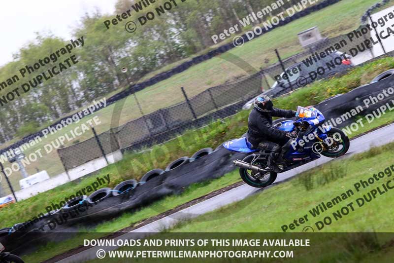 Three Sisters;Three Sisters photographs;Three Sisters trackday photographs;enduro digital images;event digital images;eventdigitalimages;lydden no limits trackday;no limits trackdays;peter wileman photography;racing digital images;trackday digital images;trackday photos