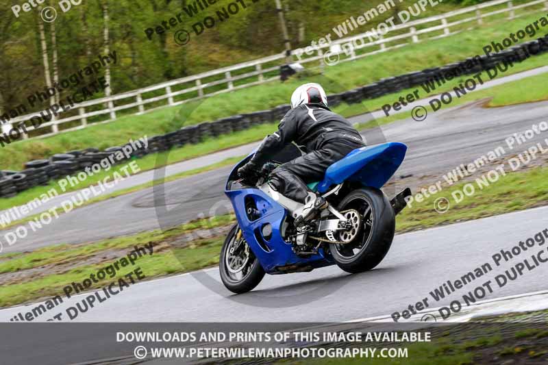 Three Sisters;Three Sisters photographs;Three Sisters trackday photographs;enduro digital images;event digital images;eventdigitalimages;lydden no limits trackday;no limits trackdays;peter wileman photography;racing digital images;trackday digital images;trackday photos