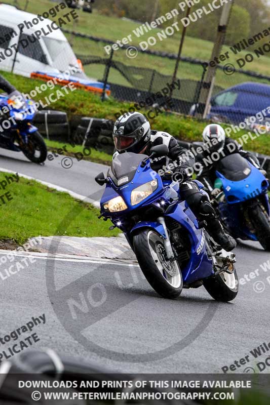 Three Sisters;Three Sisters photographs;Three Sisters trackday photographs;enduro digital images;event digital images;eventdigitalimages;lydden no limits trackday;no limits trackdays;peter wileman photography;racing digital images;trackday digital images;trackday photos