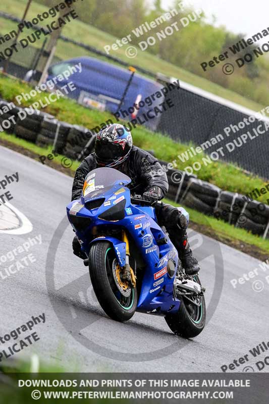 Three Sisters;Three Sisters photographs;Three Sisters trackday photographs;enduro digital images;event digital images;eventdigitalimages;lydden no limits trackday;no limits trackdays;peter wileman photography;racing digital images;trackday digital images;trackday photos