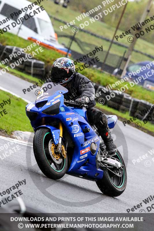 Three Sisters;Three Sisters photographs;Three Sisters trackday photographs;enduro digital images;event digital images;eventdigitalimages;lydden no limits trackday;no limits trackdays;peter wileman photography;racing digital images;trackday digital images;trackday photos