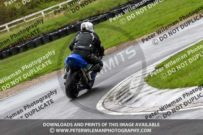 Three Sisters;Three Sisters photographs;Three Sisters trackday photographs;enduro digital images;event digital images;eventdigitalimages;lydden no limits trackday;no limits trackdays;peter wileman photography;racing digital images;trackday digital images;trackday photos