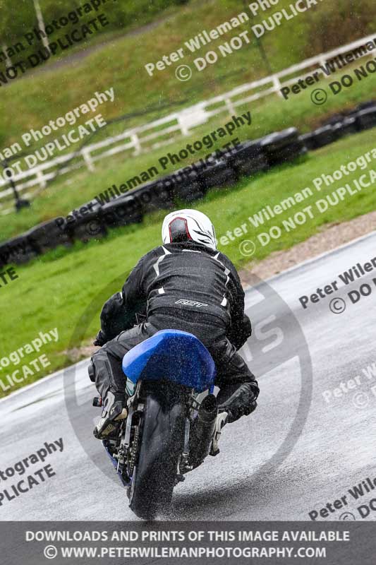 Three Sisters;Three Sisters photographs;Three Sisters trackday photographs;enduro digital images;event digital images;eventdigitalimages;lydden no limits trackday;no limits trackdays;peter wileman photography;racing digital images;trackday digital images;trackday photos
