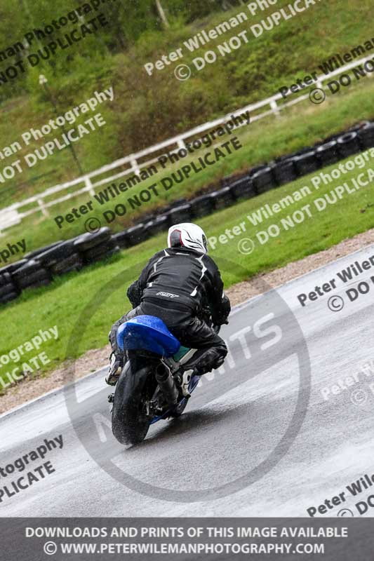 Three Sisters;Three Sisters photographs;Three Sisters trackday photographs;enduro digital images;event digital images;eventdigitalimages;lydden no limits trackday;no limits trackdays;peter wileman photography;racing digital images;trackday digital images;trackday photos