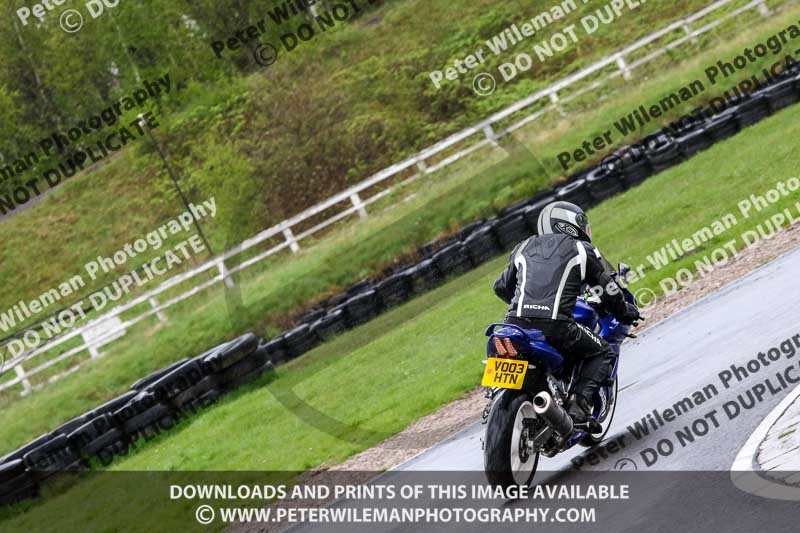 Three Sisters;Three Sisters photographs;Three Sisters trackday photographs;enduro digital images;event digital images;eventdigitalimages;lydden no limits trackday;no limits trackdays;peter wileman photography;racing digital images;trackday digital images;trackday photos