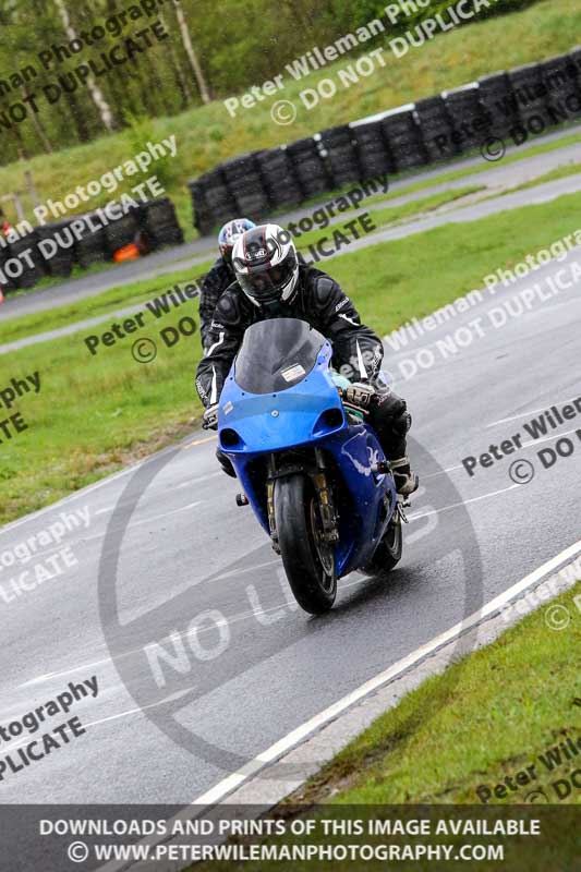 Three Sisters;Three Sisters photographs;Three Sisters trackday photographs;enduro digital images;event digital images;eventdigitalimages;lydden no limits trackday;no limits trackdays;peter wileman photography;racing digital images;trackday digital images;trackday photos