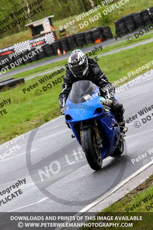 Three Sisters;Three Sisters photographs;Three Sisters trackday photographs;enduro digital images;event digital images;eventdigitalimages;lydden no limits trackday;no limits trackdays;peter wileman photography;racing digital images;trackday digital images;trackday photos