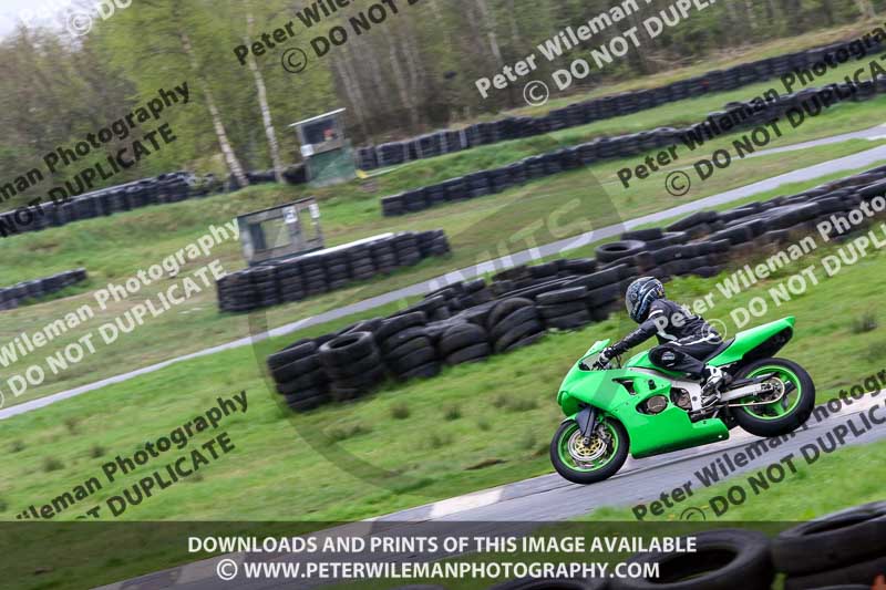 Three Sisters;Three Sisters photographs;Three Sisters trackday photographs;enduro digital images;event digital images;eventdigitalimages;lydden no limits trackday;no limits trackdays;peter wileman photography;racing digital images;trackday digital images;trackday photos