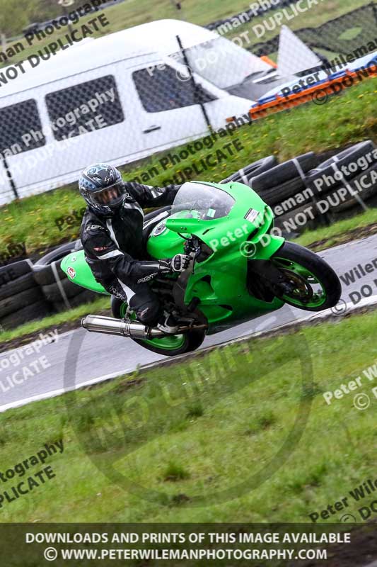 Three Sisters;Three Sisters photographs;Three Sisters trackday photographs;enduro digital images;event digital images;eventdigitalimages;lydden no limits trackday;no limits trackdays;peter wileman photography;racing digital images;trackday digital images;trackday photos