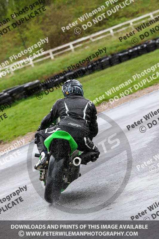Three Sisters;Three Sisters photographs;Three Sisters trackday photographs;enduro digital images;event digital images;eventdigitalimages;lydden no limits trackday;no limits trackdays;peter wileman photography;racing digital images;trackday digital images;trackday photos