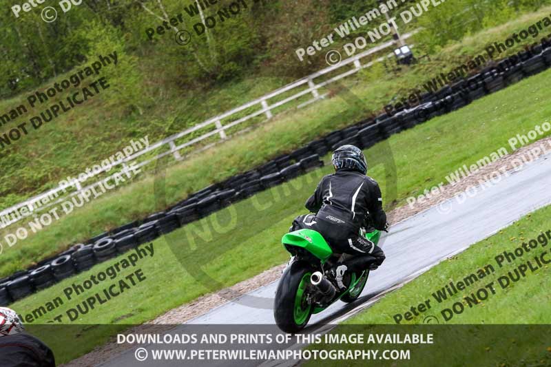 Three Sisters;Three Sisters photographs;Three Sisters trackday photographs;enduro digital images;event digital images;eventdigitalimages;lydden no limits trackday;no limits trackdays;peter wileman photography;racing digital images;trackday digital images;trackday photos