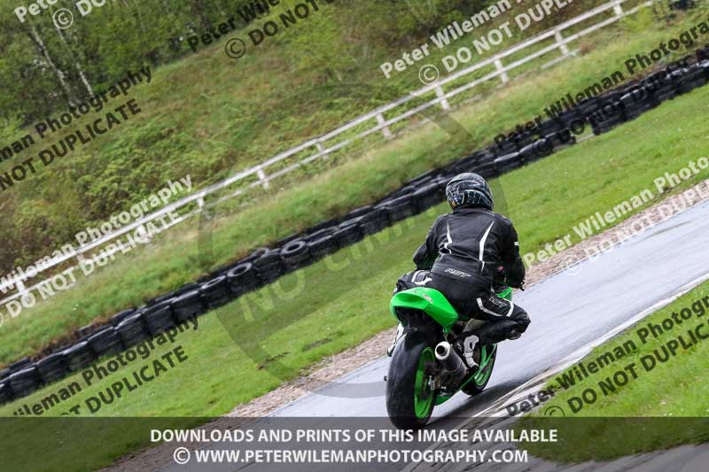 Three Sisters;Three Sisters photographs;Three Sisters trackday photographs;enduro digital images;event digital images;eventdigitalimages;lydden no limits trackday;no limits trackdays;peter wileman photography;racing digital images;trackday digital images;trackday photos