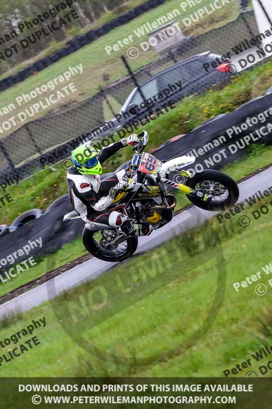 Three Sisters;Three Sisters photographs;Three Sisters trackday photographs;enduro digital images;event digital images;eventdigitalimages;lydden no limits trackday;no limits trackdays;peter wileman photography;racing digital images;trackday digital images;trackday photos