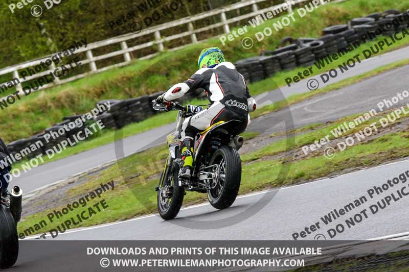 Three Sisters;Three Sisters photographs;Three Sisters trackday photographs;enduro digital images;event digital images;eventdigitalimages;lydden no limits trackday;no limits trackdays;peter wileman photography;racing digital images;trackday digital images;trackday photos