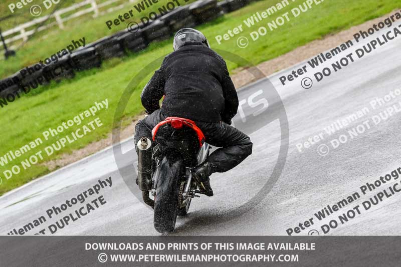 Three Sisters;Three Sisters photographs;Three Sisters trackday photographs;enduro digital images;event digital images;eventdigitalimages;lydden no limits trackday;no limits trackdays;peter wileman photography;racing digital images;trackday digital images;trackday photos