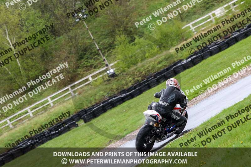 Three Sisters;Three Sisters photographs;Three Sisters trackday photographs;enduro digital images;event digital images;eventdigitalimages;lydden no limits trackday;no limits trackdays;peter wileman photography;racing digital images;trackday digital images;trackday photos