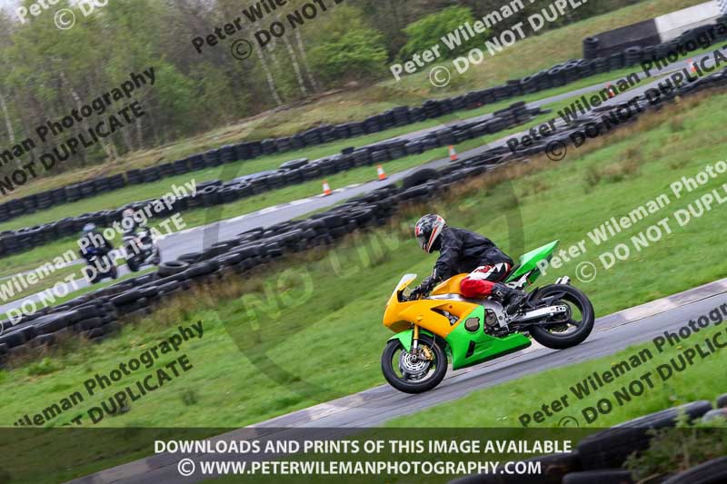 Three Sisters;Three Sisters photographs;Three Sisters trackday photographs;enduro digital images;event digital images;eventdigitalimages;lydden no limits trackday;no limits trackdays;peter wileman photography;racing digital images;trackday digital images;trackday photos