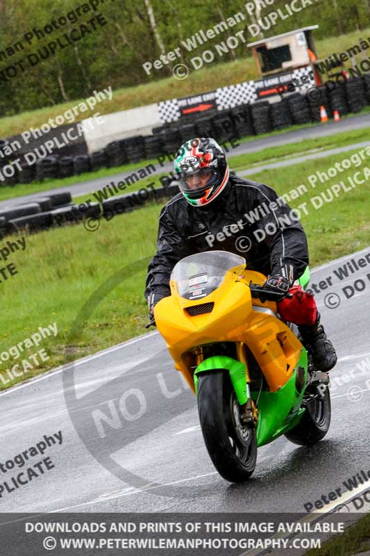 Three Sisters;Three Sisters photographs;Three Sisters trackday photographs;enduro digital images;event digital images;eventdigitalimages;lydden no limits trackday;no limits trackdays;peter wileman photography;racing digital images;trackday digital images;trackday photos