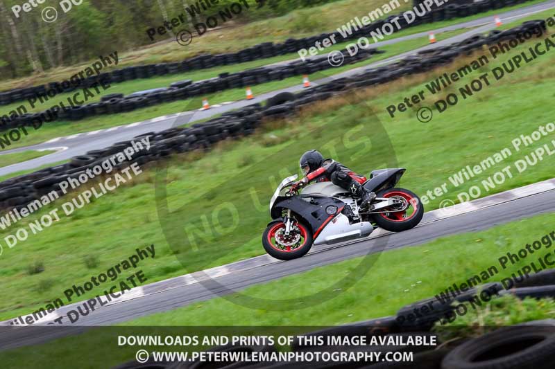 Three Sisters;Three Sisters photographs;Three Sisters trackday photographs;enduro digital images;event digital images;eventdigitalimages;lydden no limits trackday;no limits trackdays;peter wileman photography;racing digital images;trackday digital images;trackday photos