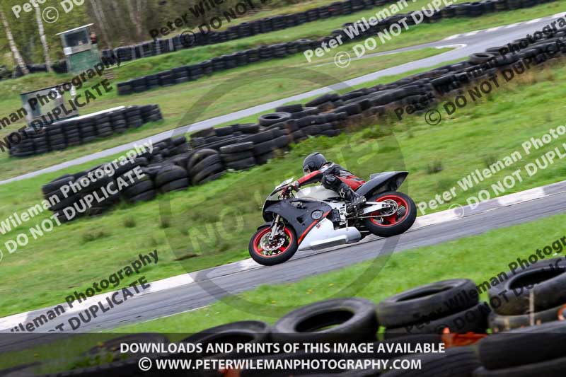 Three Sisters;Three Sisters photographs;Three Sisters trackday photographs;enduro digital images;event digital images;eventdigitalimages;lydden no limits trackday;no limits trackdays;peter wileman photography;racing digital images;trackday digital images;trackday photos