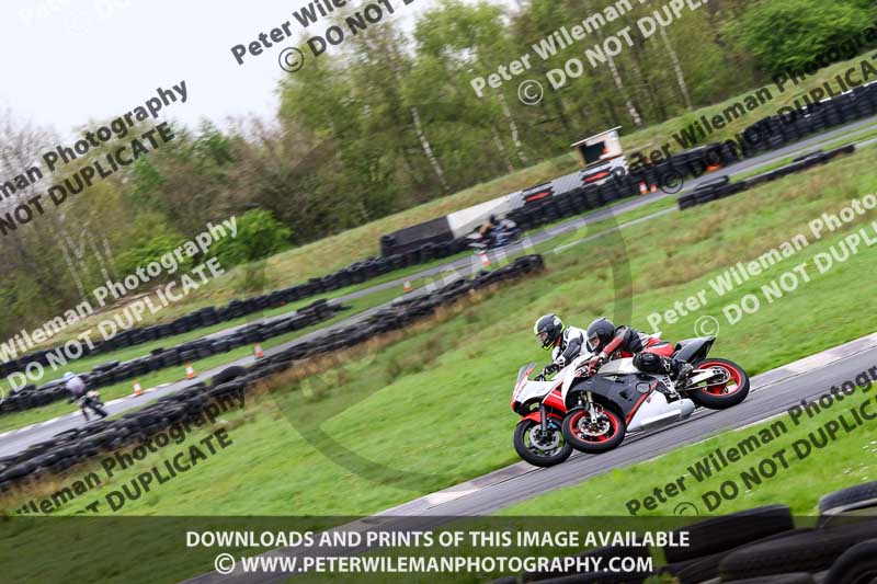 Three Sisters;Three Sisters photographs;Three Sisters trackday photographs;enduro digital images;event digital images;eventdigitalimages;lydden no limits trackday;no limits trackdays;peter wileman photography;racing digital images;trackday digital images;trackday photos
