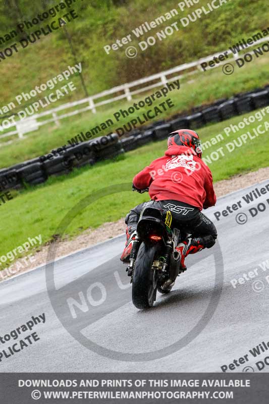 Three Sisters;Three Sisters photographs;Three Sisters trackday photographs;enduro digital images;event digital images;eventdigitalimages;lydden no limits trackday;no limits trackdays;peter wileman photography;racing digital images;trackday digital images;trackday photos