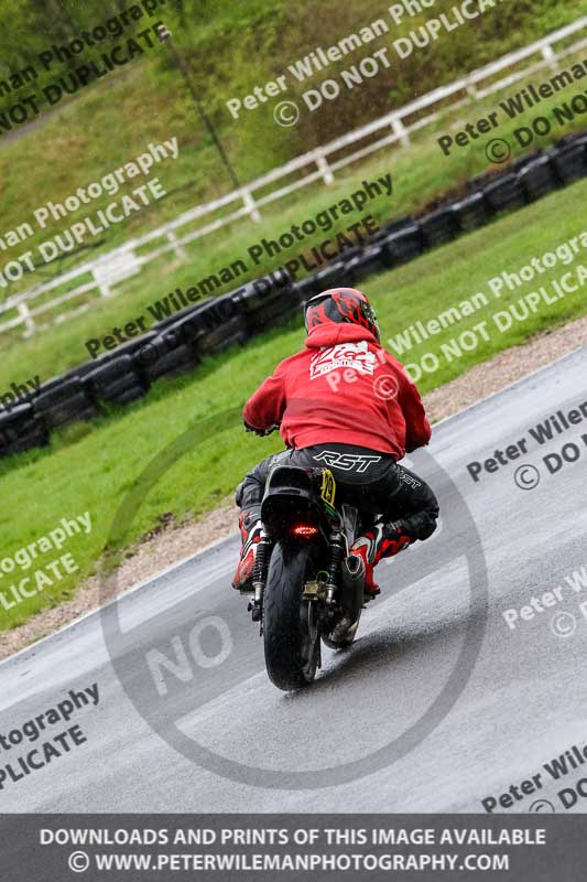 Three Sisters;Three Sisters photographs;Three Sisters trackday photographs;enduro digital images;event digital images;eventdigitalimages;lydden no limits trackday;no limits trackdays;peter wileman photography;racing digital images;trackday digital images;trackday photos
