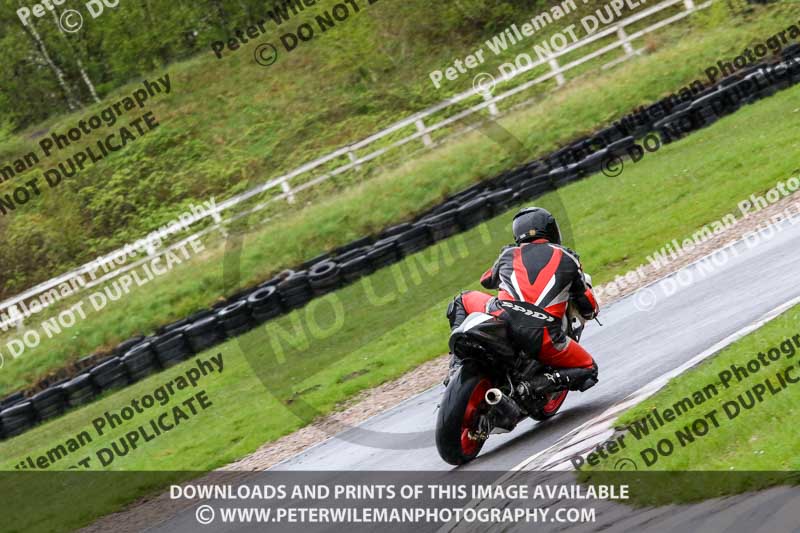 Three Sisters;Three Sisters photographs;Three Sisters trackday photographs;enduro digital images;event digital images;eventdigitalimages;lydden no limits trackday;no limits trackdays;peter wileman photography;racing digital images;trackday digital images;trackday photos