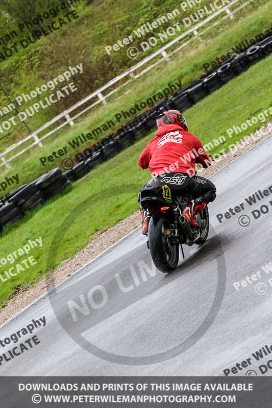 Three Sisters;Three Sisters photographs;Three Sisters trackday photographs;enduro digital images;event digital images;eventdigitalimages;lydden no limits trackday;no limits trackdays;peter wileman photography;racing digital images;trackday digital images;trackday photos