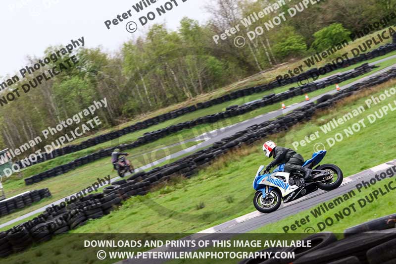 Three Sisters;Three Sisters photographs;Three Sisters trackday photographs;enduro digital images;event digital images;eventdigitalimages;lydden no limits trackday;no limits trackdays;peter wileman photography;racing digital images;trackday digital images;trackday photos