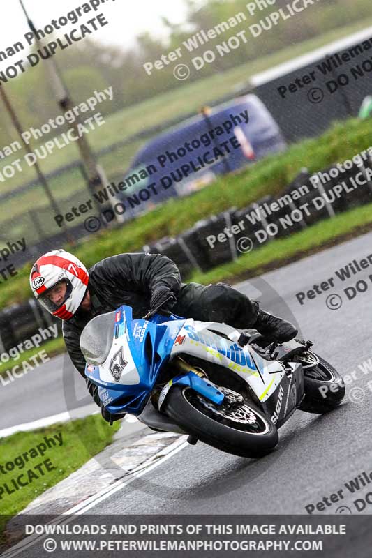 Three Sisters;Three Sisters photographs;Three Sisters trackday photographs;enduro digital images;event digital images;eventdigitalimages;lydden no limits trackday;no limits trackdays;peter wileman photography;racing digital images;trackday digital images;trackday photos