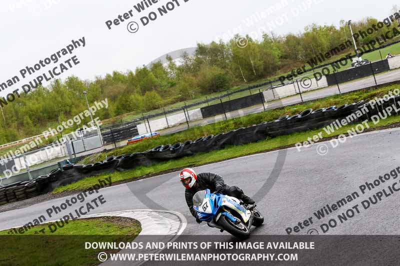 Three Sisters;Three Sisters photographs;Three Sisters trackday photographs;enduro digital images;event digital images;eventdigitalimages;lydden no limits trackday;no limits trackdays;peter wileman photography;racing digital images;trackday digital images;trackday photos