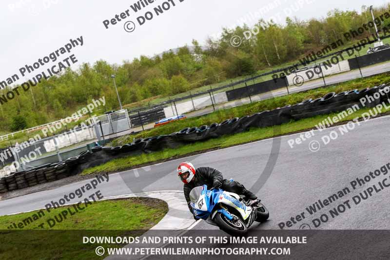 Three Sisters;Three Sisters photographs;Three Sisters trackday photographs;enduro digital images;event digital images;eventdigitalimages;lydden no limits trackday;no limits trackdays;peter wileman photography;racing digital images;trackday digital images;trackday photos