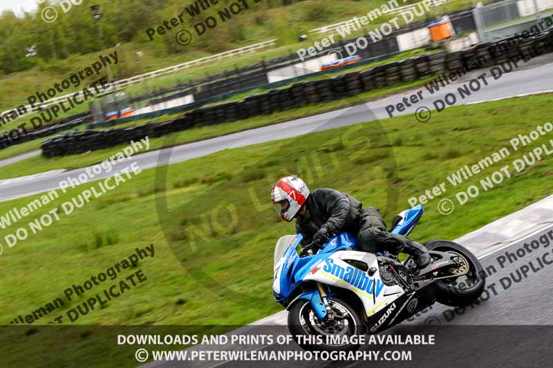 Three Sisters;Three Sisters photographs;Three Sisters trackday photographs;enduro digital images;event digital images;eventdigitalimages;lydden no limits trackday;no limits trackdays;peter wileman photography;racing digital images;trackday digital images;trackday photos